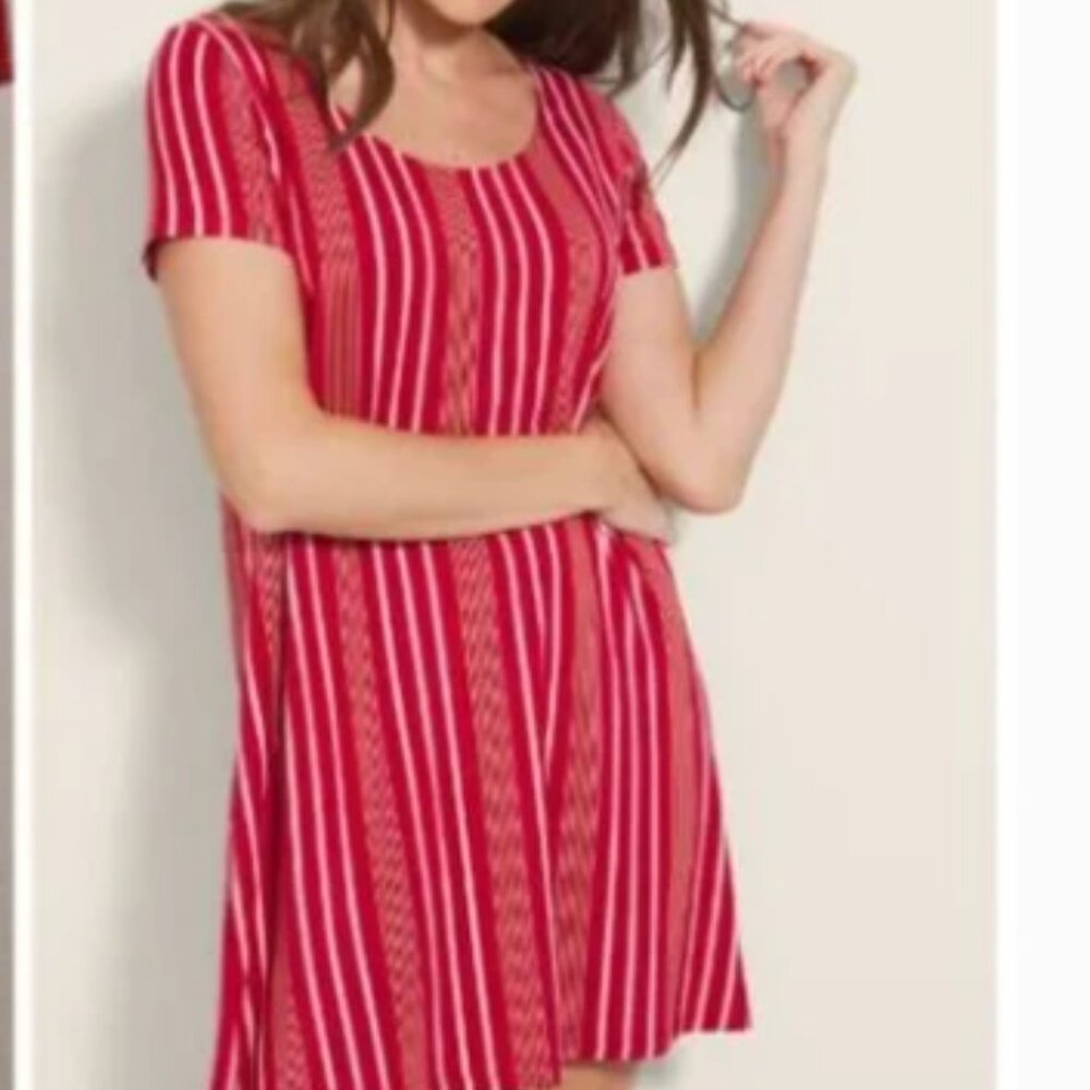 NWT Soma COOL NIGHTS Scoop Neck Short Sleeve Sleepshirt